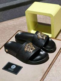 Picture of Versace Slippers _SKU768646825772110